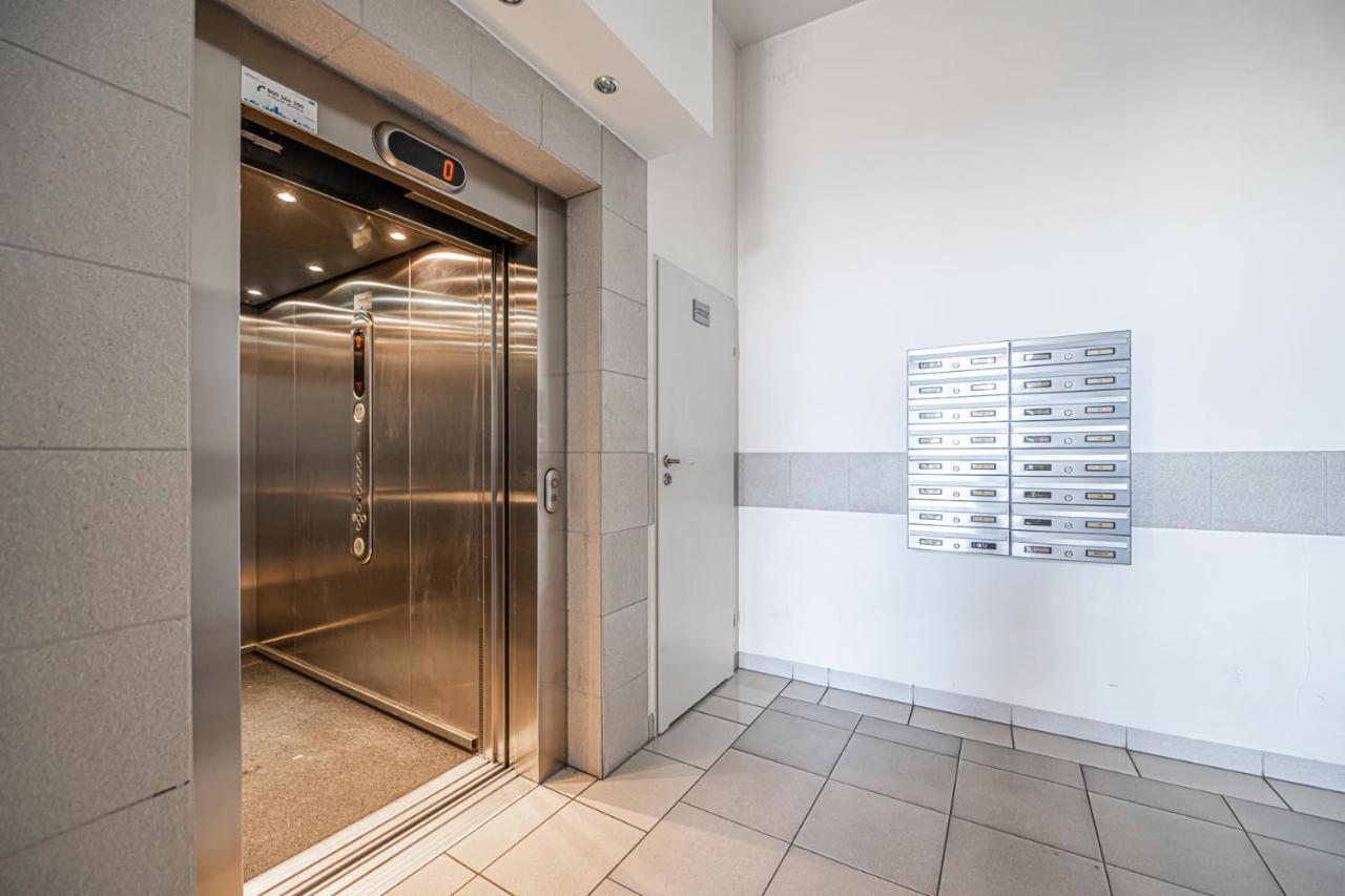 Apartment 24H With Free Garage And Ac Jagielly 5 Wroclaw Ngoại thất bức ảnh